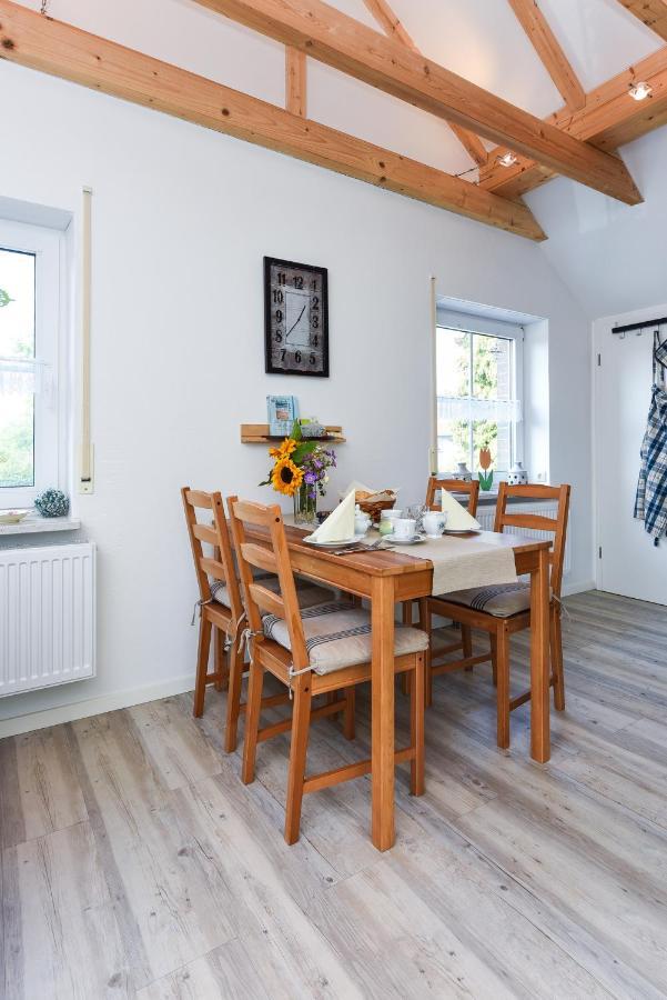 Jever-Ferienhaus Himmelsblick Екстер'єр фото